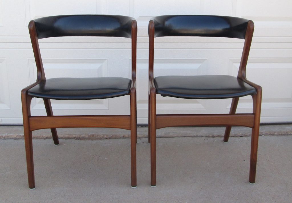 Pair Kai Kristiansen Dining Chairs