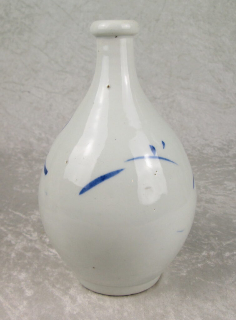 Blue and White Korean Yuhuchunping Vase