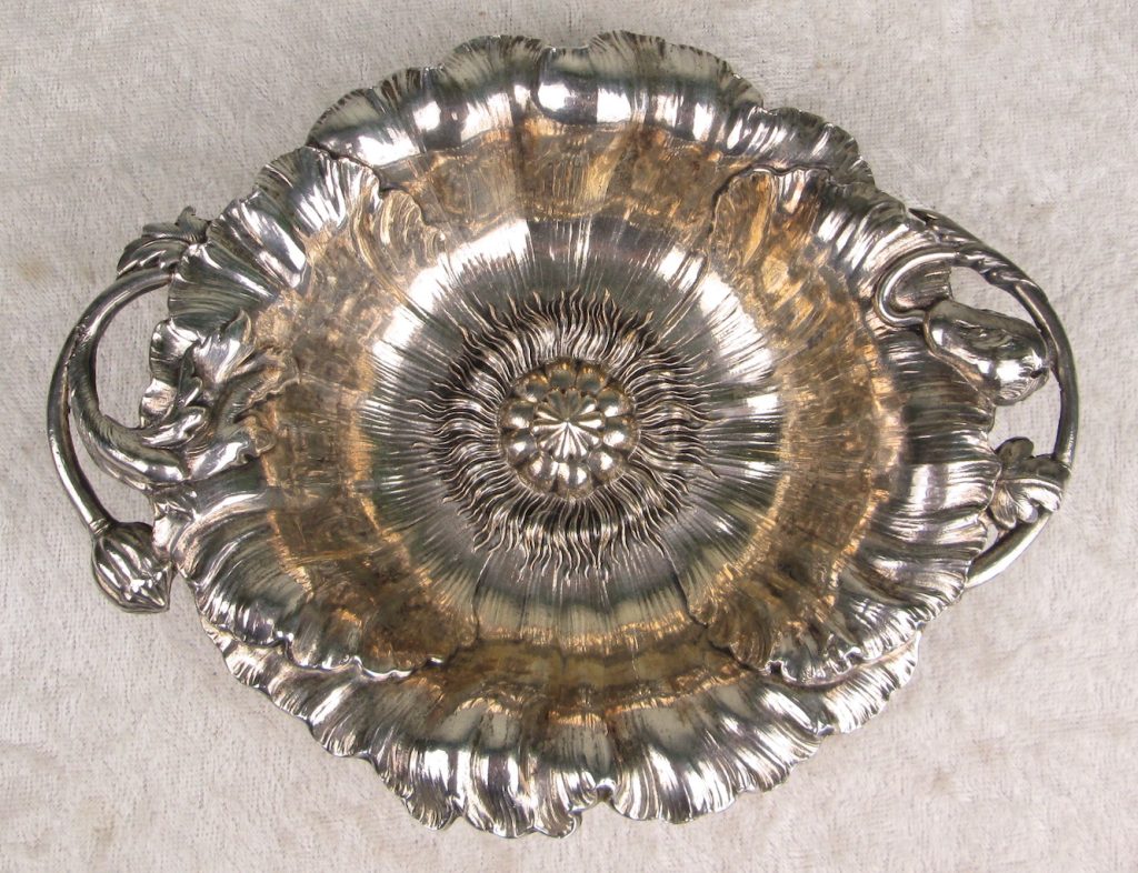 Reed and Barton Sterling Silver Les Six Fleurs Nut Dish Poppy