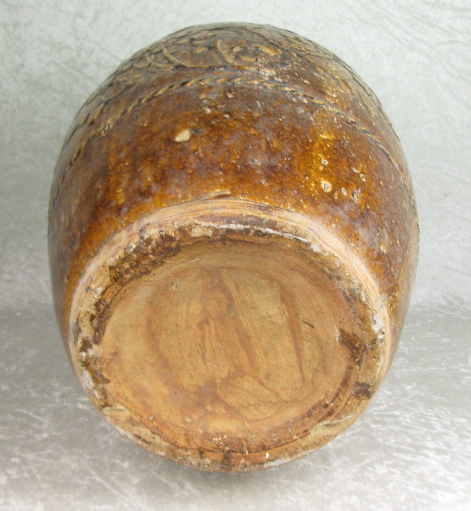 Antique Chinese Martaban Jar, 21 inch